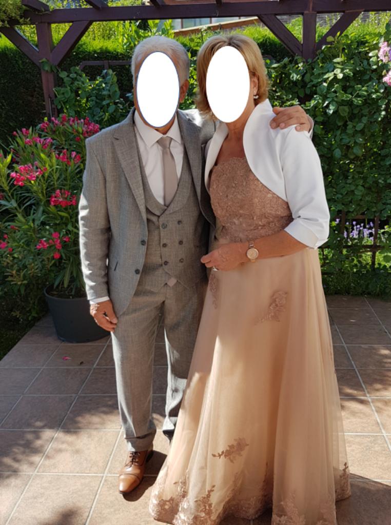 BRONS WEDDING SUITE JURK 42-44 + BOLERO + SJAAL, Autre, Ophalen, Zo goed als nieuw, Overige kleuren