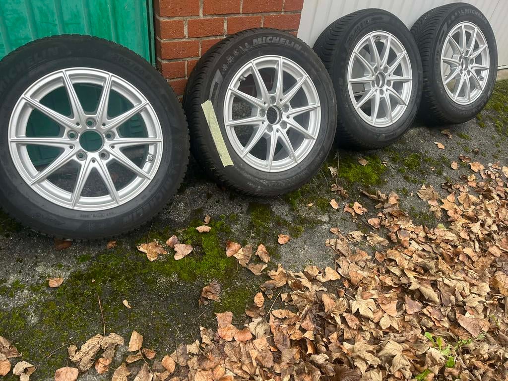 Roue Mercedes, Autos : Pièces & Accessoires, Pneus & Jantes, Enlèvement ou Envoi