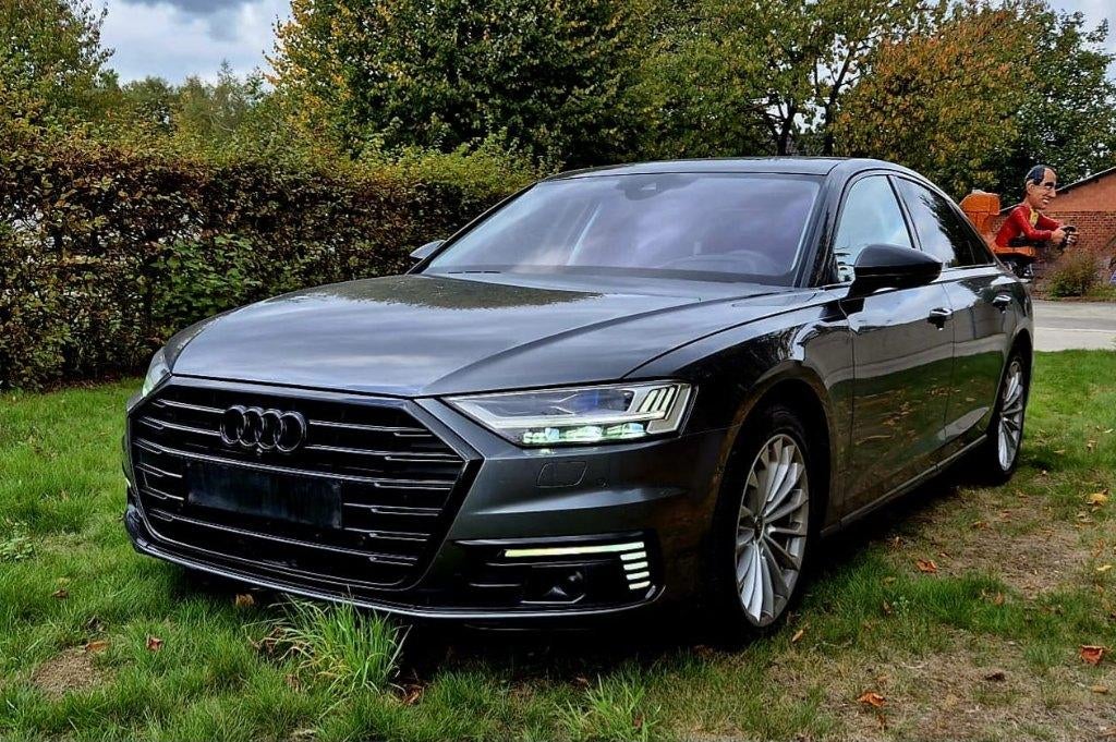 Audi A8L 60TFSIe Hybride /Full/Pano/Navi/Leder, Auto's, Automaat, Leder, Particulier, Achteruitrijcamera