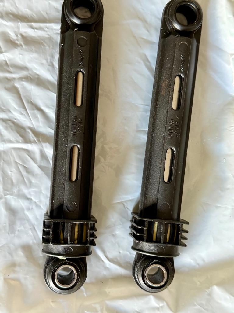 Amortisseurs de lave-linge Samsung, 6 à 8 kg, Enlèvement, Comme neuf, 1200 à 1600 tours