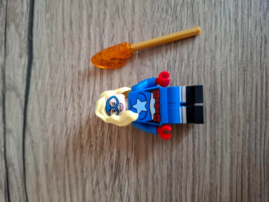Lego : stargirl, Verzenden, Zo goed als nieuw, Lego