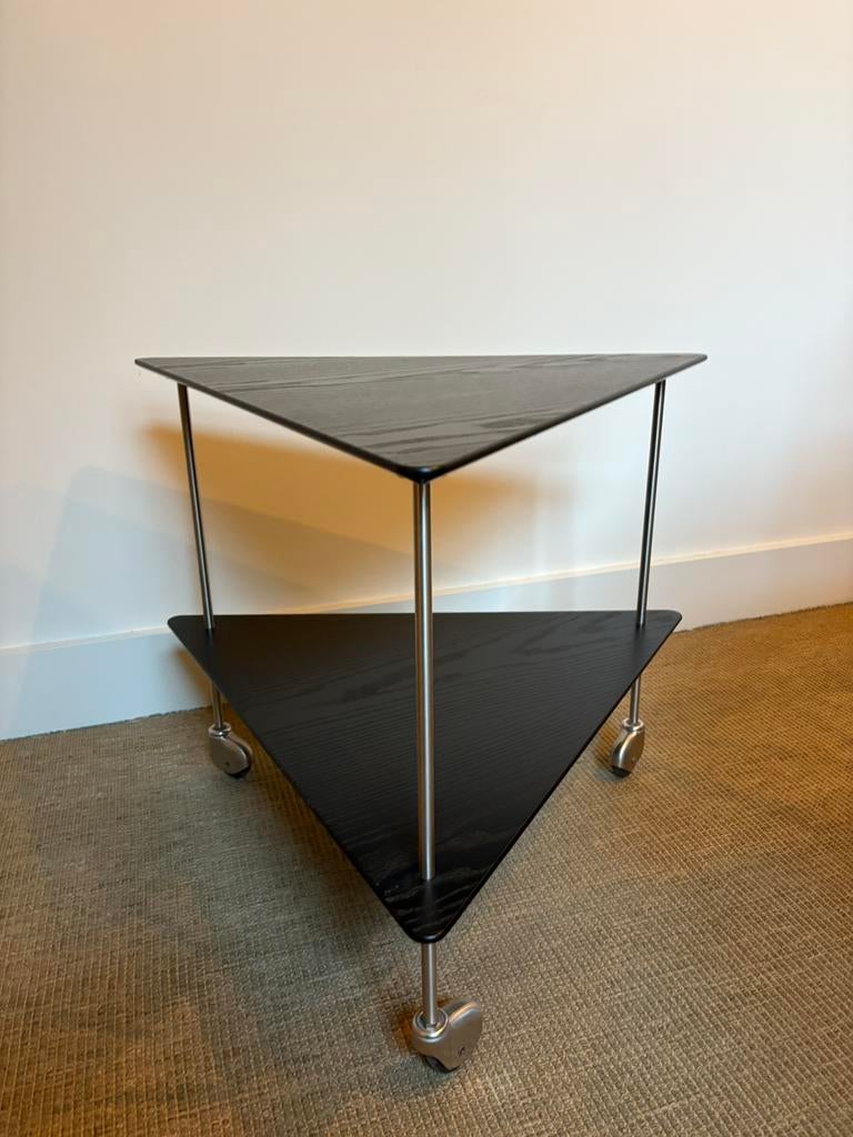 Fritz Hansen AJ Trolley Arne Jacobsen side table, Huis en Inrichting, Tafels | Sidetables, Zo goed als nieuw, 50 tot 75 cm, 50 tot 100 cm