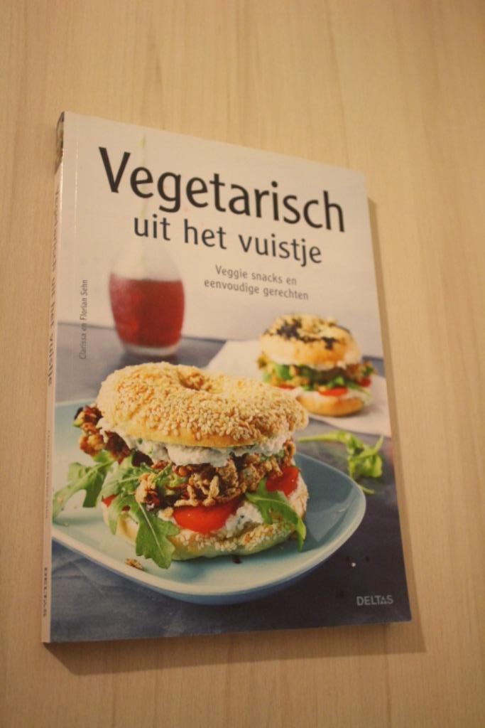 Kookboek : Vegetarisch uit het vuistje - Deltas - Boek, Boeken, Kookboeken, Ophalen of Verzenden, Zo goed als nieuw, Overige gebieden