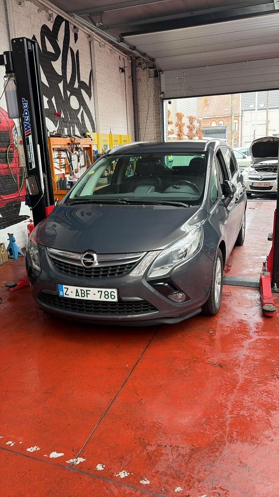 Opel Zafira Tourer 1.6 CDTi – Navi / Cruise – 1 an garantie, Auto's, Opel, Particulier, Ophalen