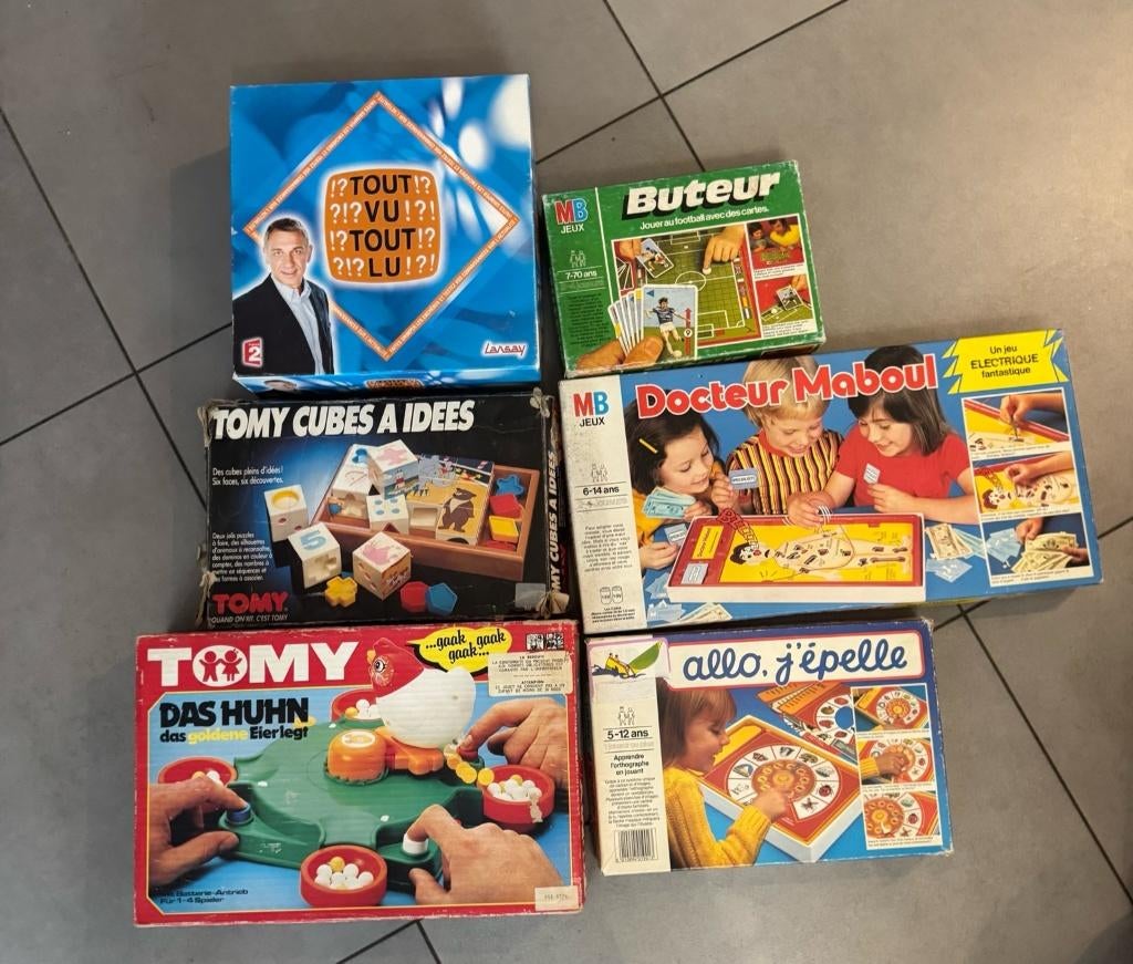 Lot de 11 jeux de société vintage – années 80, Hobby en Vrije tijd, Gezelschapsspellen | Bordspellen, Gebruikt, Verzenden