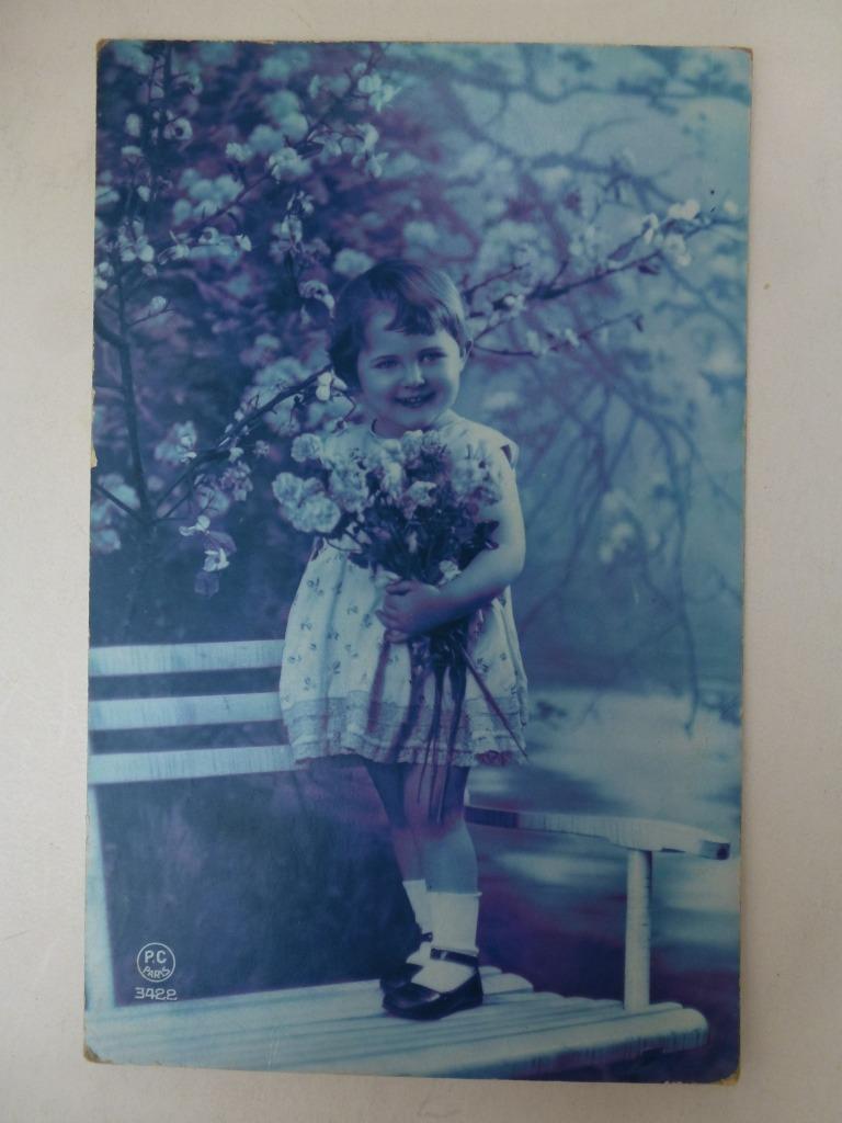 oude prentkaart foto kind meisje, Verzamelen, Postkaarten | Themakaarten, Verzenden, Gelopen, Kinderen