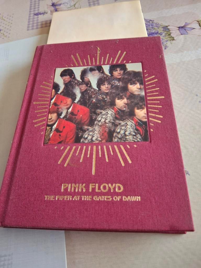 Cd box pink floyd, Cd's en Dvd's, Cd's | Pop, Ophalen of Verzenden, Zo goed als nieuw