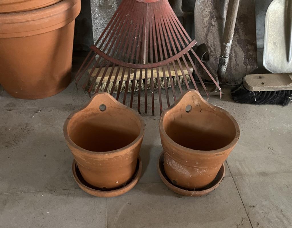 Duo hangpotten in aardewerk, Tuin en Terras, Ophalen of Verzenden, Aardewerk