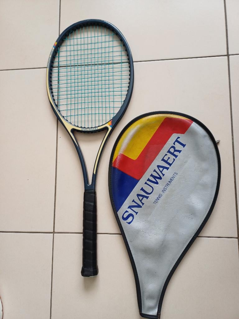 Tennisracket Vintage. SNAUWAERT Graphite Orbit, Sport en Fitness, Tennis, Gebruikt, Racket, L3, Ophalen