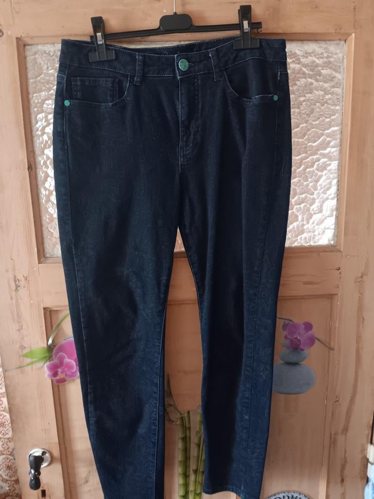 Blauwe jeans van Desigual, Kleding | Dames, Blauw, Ophalen of Verzenden, Zo goed als nieuw, W30 - W32 (confectie 38/40)