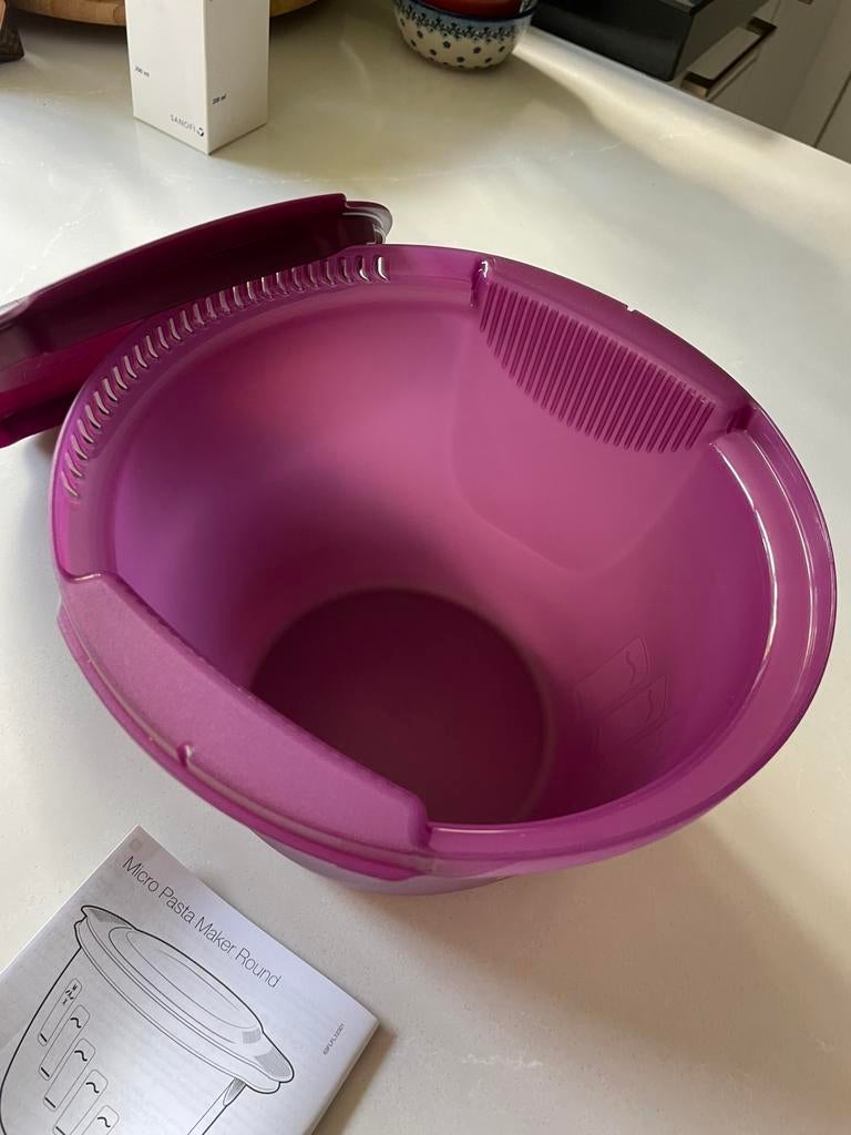 Pastakoker rond, Huis en Inrichting, Keuken | Tupperware, Tupperware, Fr, Paars, Info@tupperware.fr