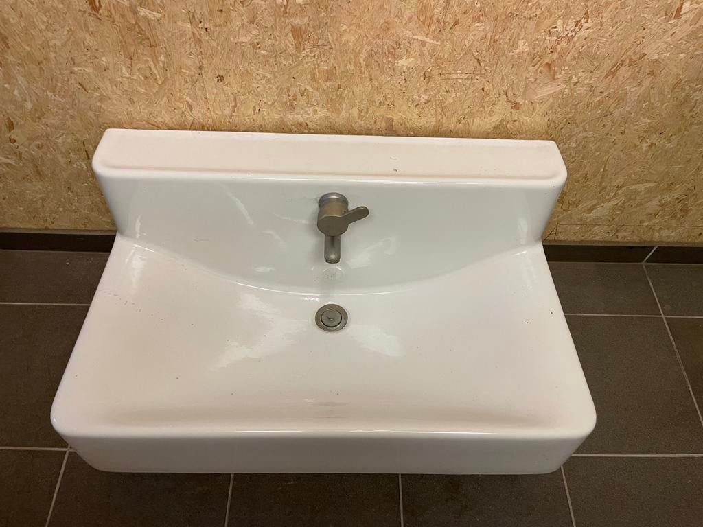 Vintage IKEA lavabo met kraan: Ånn 80 van 1995, Maison & Meubles, 25 à 50 cm, Moins de 100 cm, Enlèvement, Utilisé