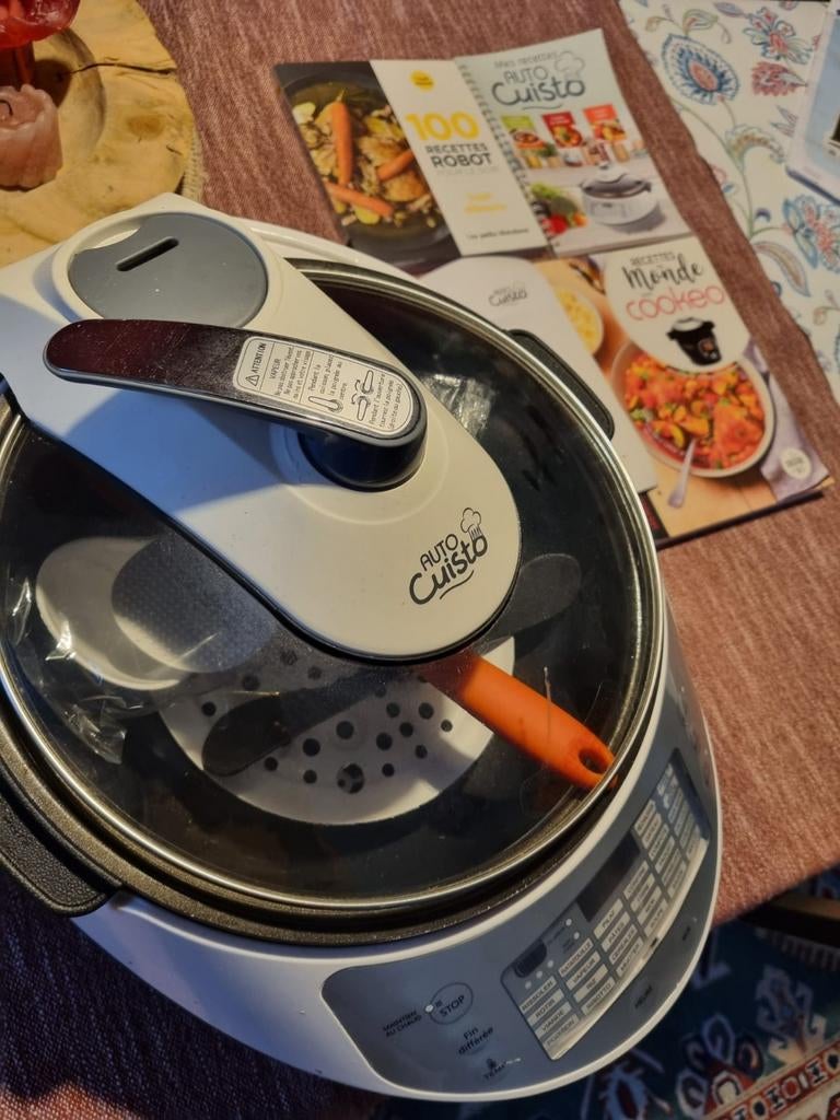 Robot cuisine multi-fonctions neuf avec 3 livres de cuisine, Enlèvement