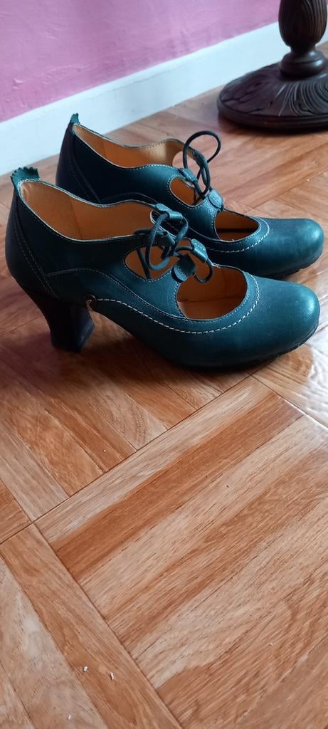 Dansschoenen voor dames, Kleding | Dames, Schoenen, Ophalen, Dansschoenen, Zo goed als nieuw, Gold button