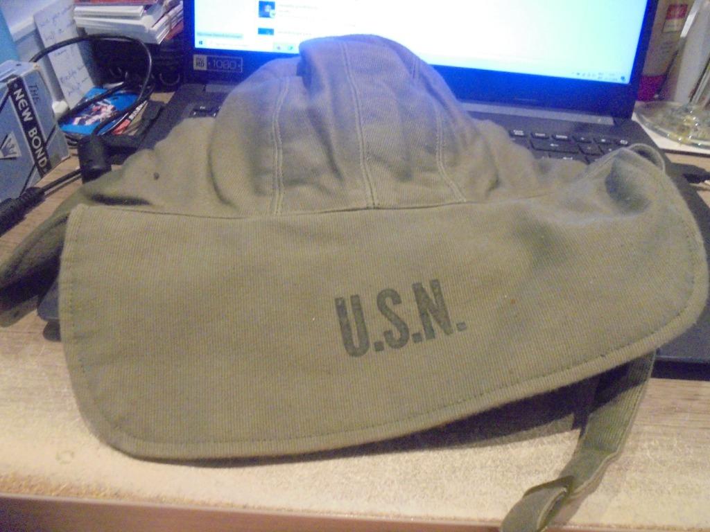 U.S.N. muts, Enlèvement ou Envoi, Armée de terre, Vêtements ou Chaussures