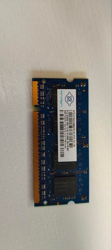 Nanya 512 Mo Ram DDR2 pour pc portable, Ophalen of Verzenden, Gebruikt, DDR2, Laptop