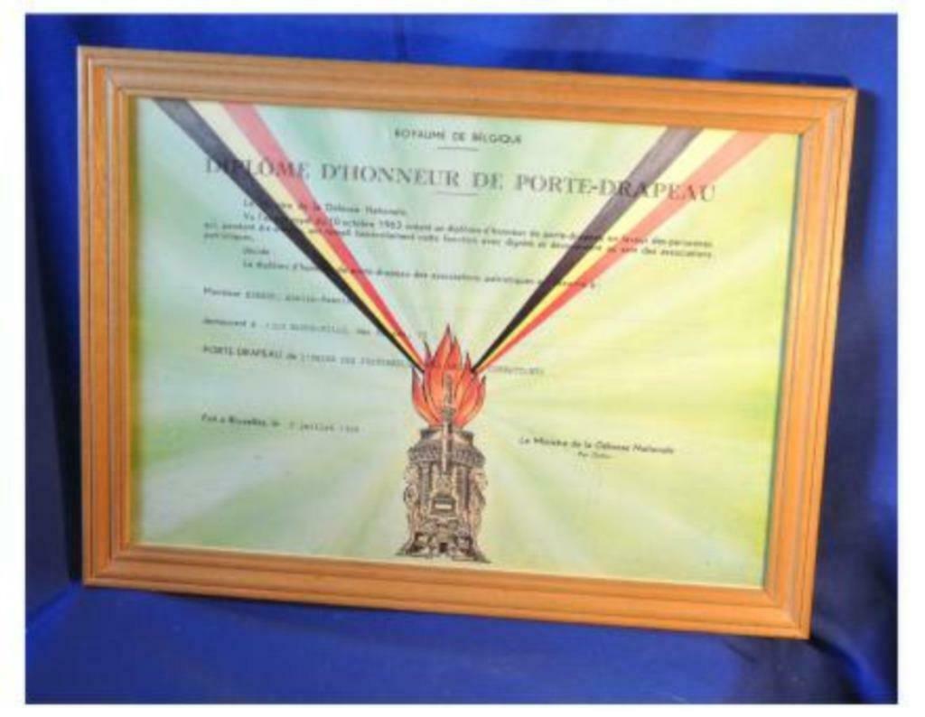 §  cadre gravure diplome porte drapeau 1994, Ophalen of Verzenden, Overige soorten, Overige typen