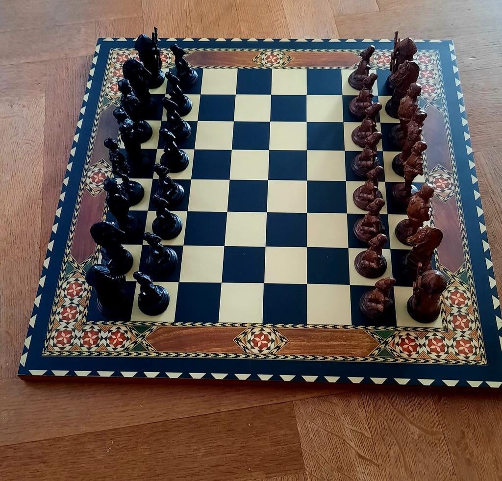 Ensemble d'échecs vintage Don Quichotte, Enlèvement ou Envoi