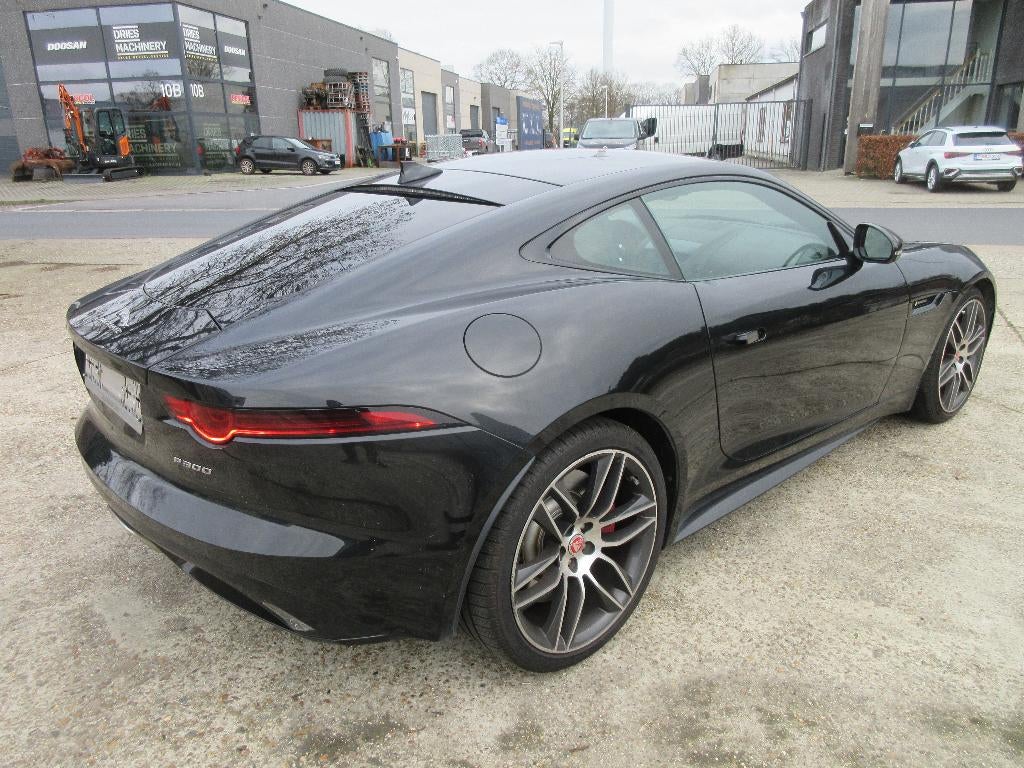 Jaguar F-Type P300 2.0i Autom. R-Dynamic 2020, Auto's, Jaguar, Automaat, Achterwielaandrijving, F-type, 4 cilinders
