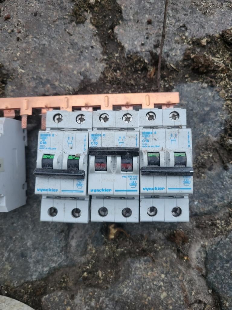 Materiaal elektriciteit kast, Ophalen, Gebruikt, Overige typen