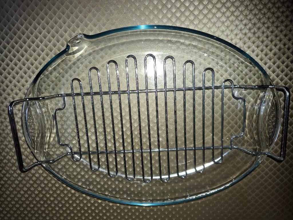 ovenschotel pyrex ovaal met rooster  42x30cm nieuw, Ophalen of Verzenden, Nieuw, Overige materialen, Overige typen