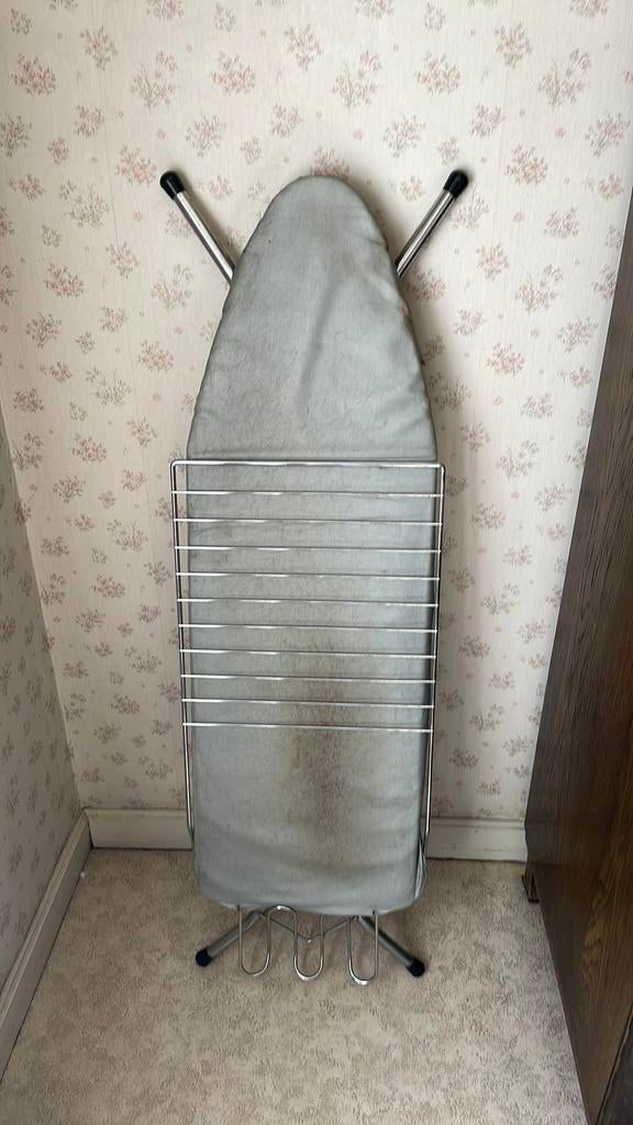 Strijkplank L 117 cm x 40 cm B € 0,00, Enlèvement, Utilisé