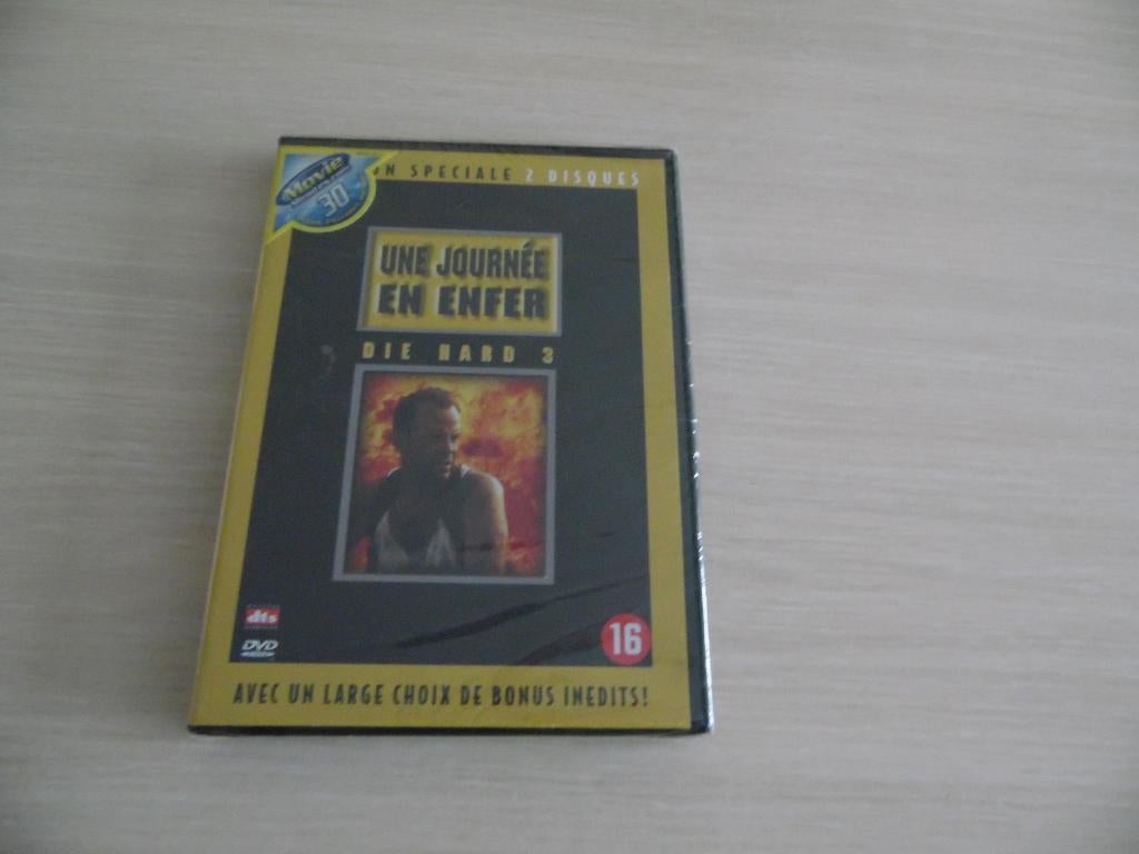 UNE JOURNÉE EN ENFER     ÉDITION SPÉCIAL  2DVD  NEUF, À partir de 16 ans, Enlèvement ou Envoi, Neuf, dans son emballage, Action