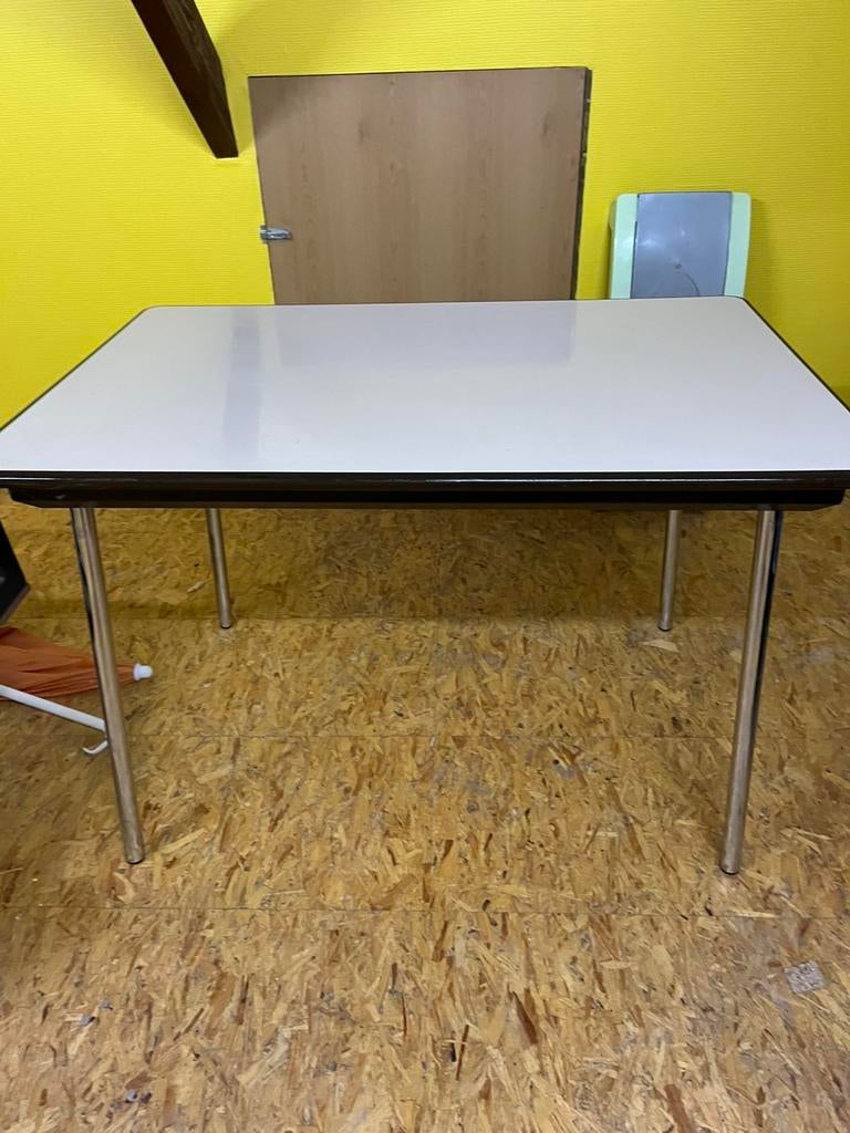 Keukentafel, Ophalen, Zo goed als nieuw