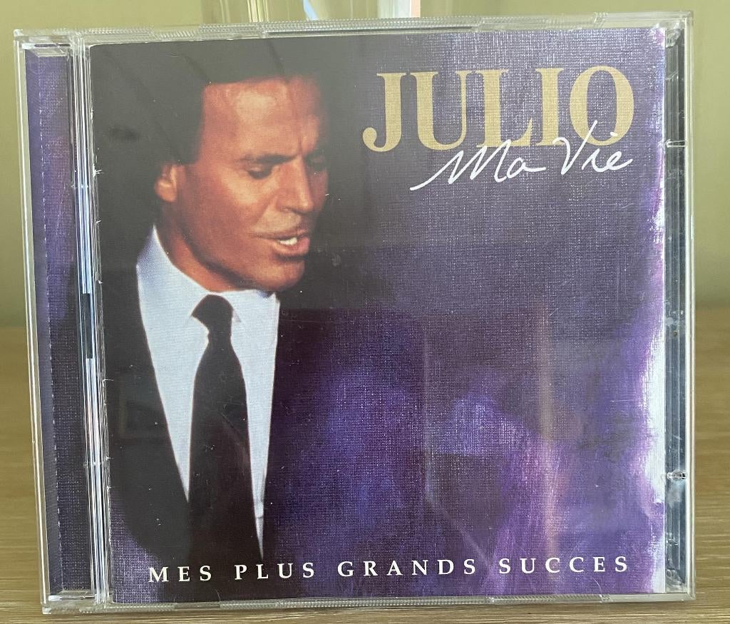 Coffret Julio Iglesias 2 CDs  Ma vie  Mes plus grands succès, Enlèvement, Comme neuf