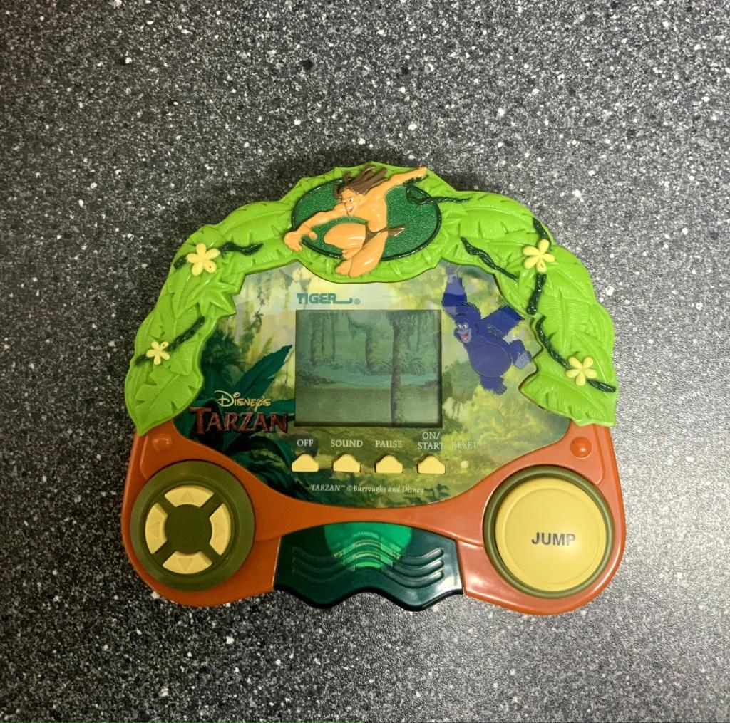 Tiger Electronics Disney Tarzan en 101 Dalmatiërs, Ophalen, Zo goed als nieuw, Overige typen