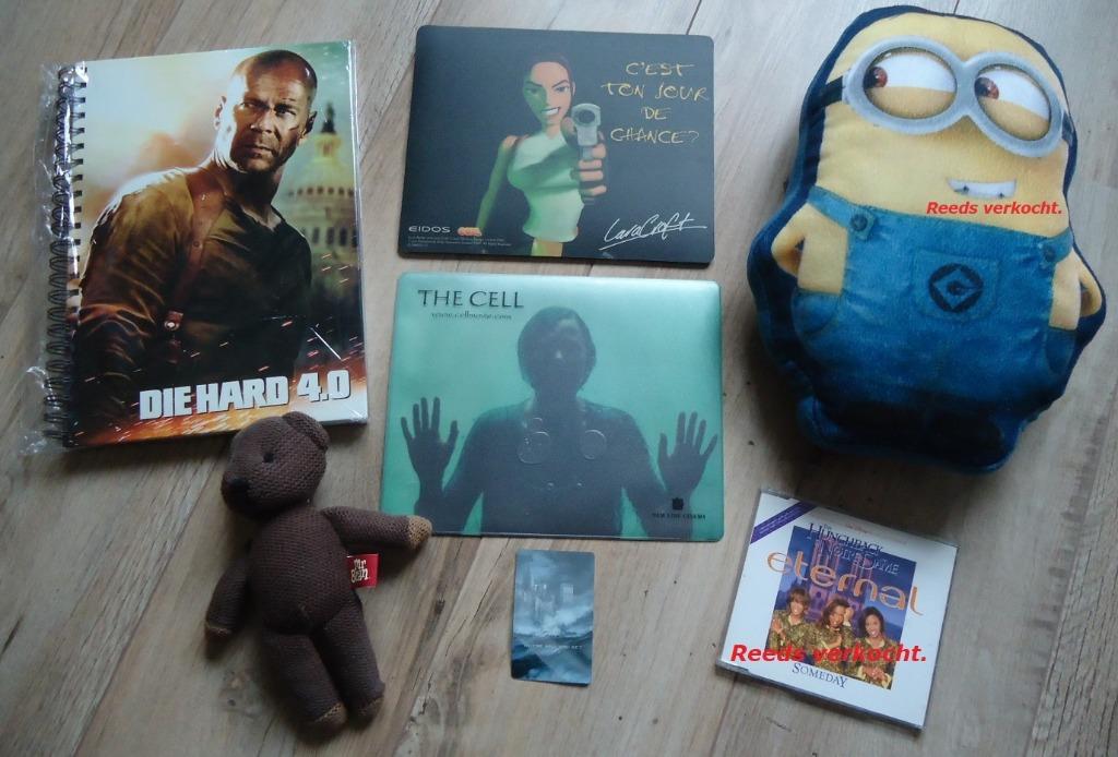 Te koop diverse nieuwe film merchandise van meerdere films., Ophalen of Verzenden, Nieuw, Film, Gebruiksvoorwerp