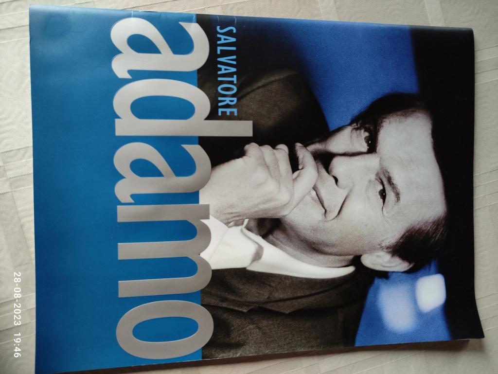 Salvatore Adamo - tekstboek + concerttickets Vorst Nationaal, Boeken, Ophalen, Gelezen, Algemeen