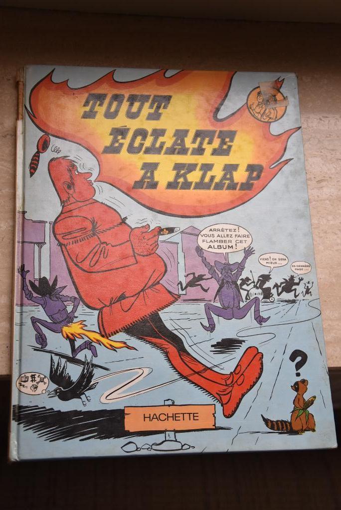 Tout éclate A Klap, Verzenden, Gelezen