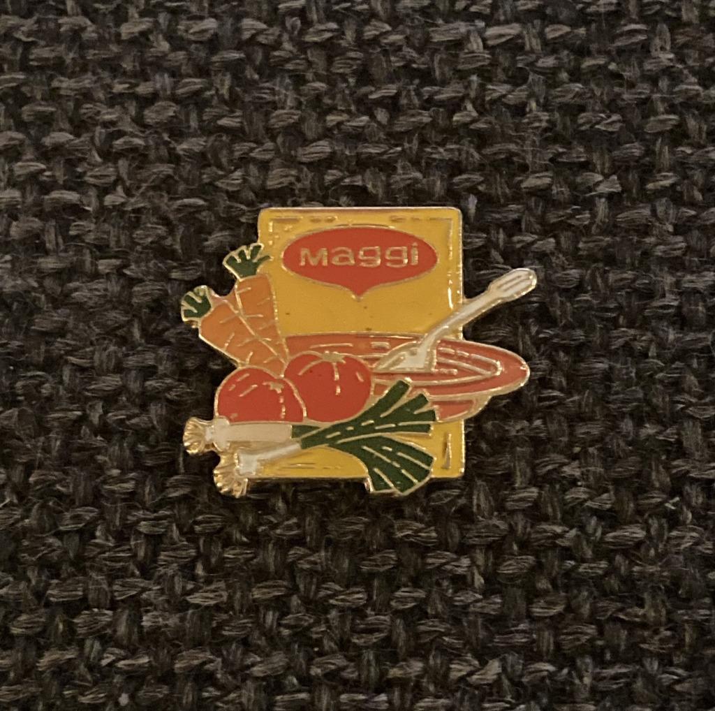 PIN - MAGGI - SOUPE - SOEP - LÉGUMES, Envoi, Utilisé, Marque, Insigne ou Pin's