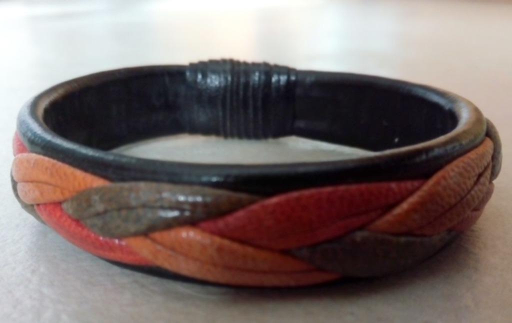 bracelet cuir, Bijoux, Sacs & Beauté, Bracelets, Enlèvement ou Envoi, Cuir