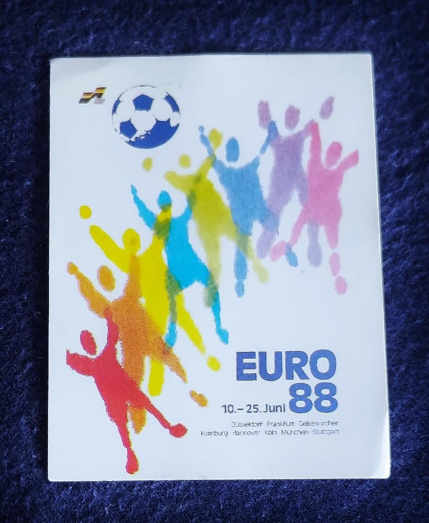 Panini sticker voetbal  ' Euro 1988 - embleem EK 1988 '  #3, Ophalen of Verzenden, Nieuw, Sticker