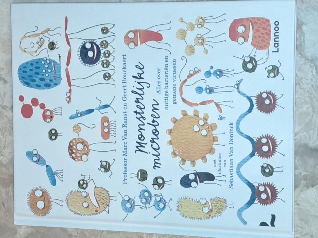 Boek monsterlijke microben lannoo, België, Nieuw, Marc Van Ranst en Geert Bouckaert, Ophalen of Verzenden