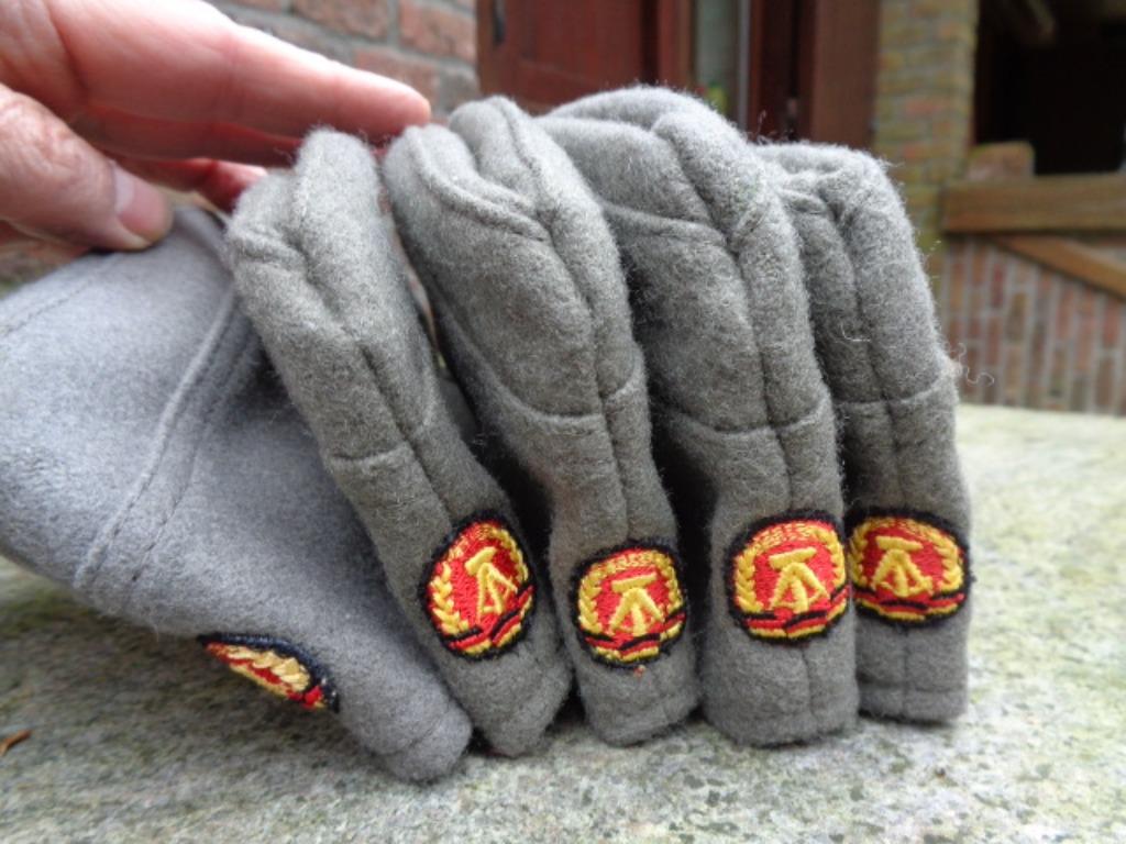 DDR / NVA schuitjes , ongedragen aan 7,50 € / stuk, Enlèvement ou Envoi, Armée de terre, Casque ou Béret