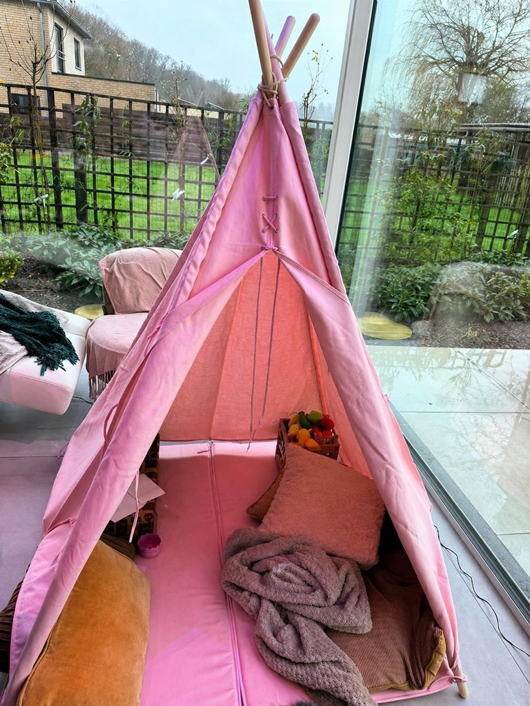Rozen tent zo goed als nieuw, Ophalen, Zo goed als nieuw
