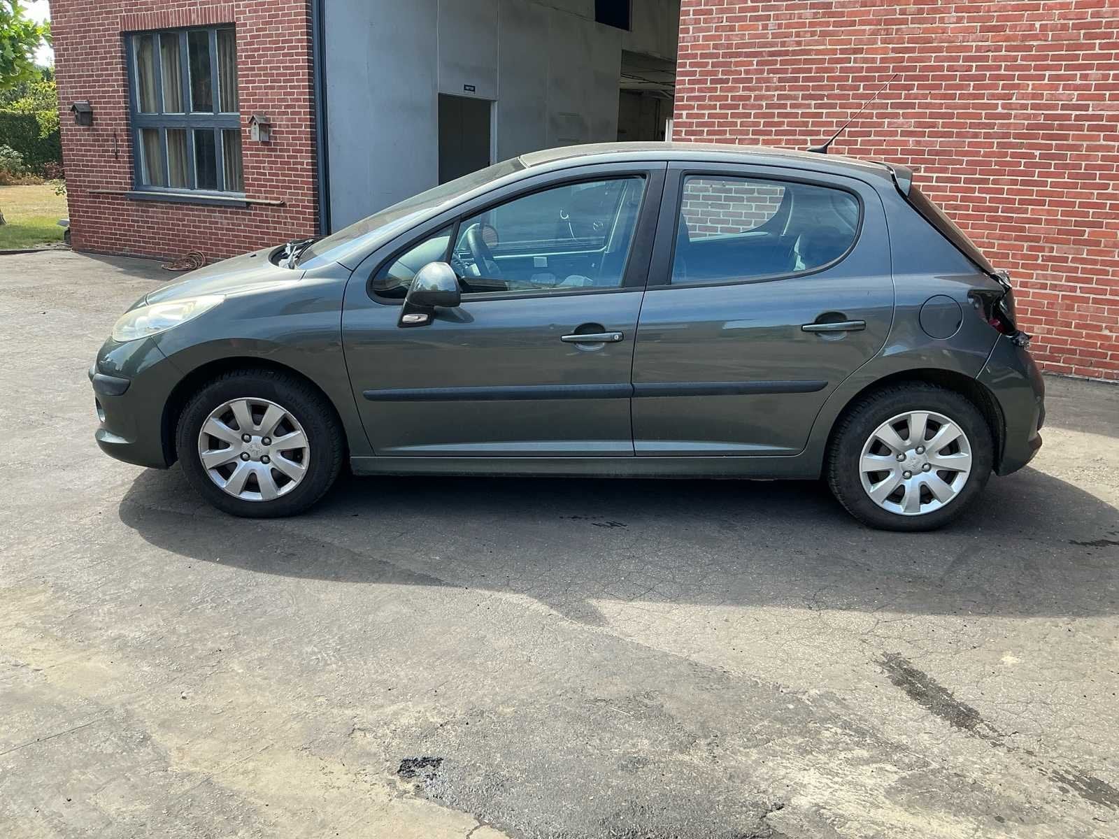 2007 Peugeot 207 Schadewagen Personenauto, Auto's, Gebruikt, Bedrijf, Handgeschakeld, Euro 4