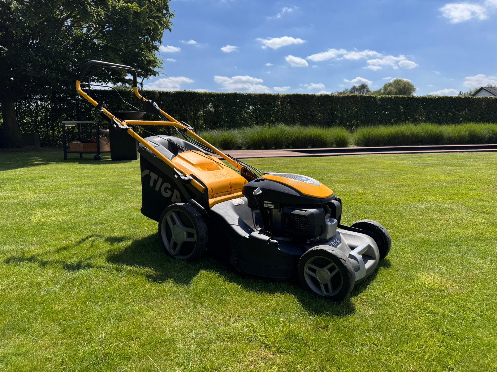 STIGA Grasmachine, Tuin en Terras, Grasmaaiers, Gebruikt, Ophalen