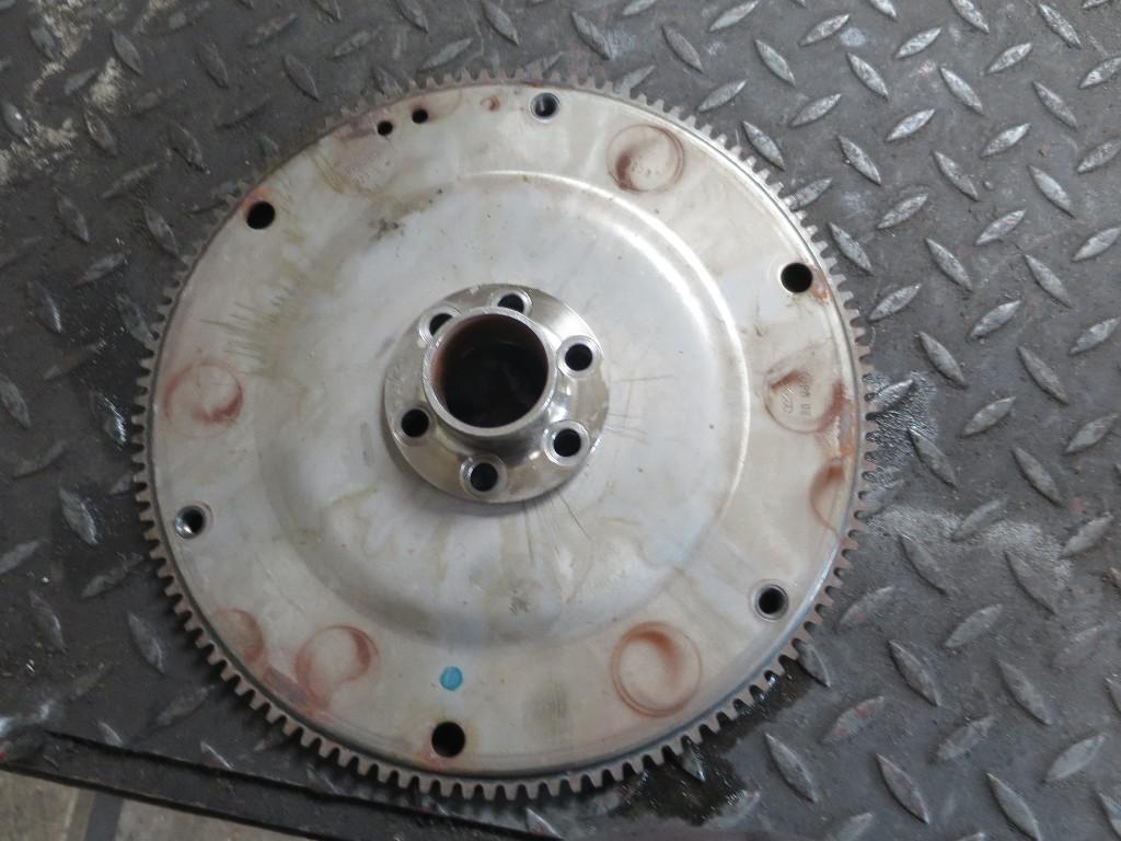 VLIEGWIEL Audi A4 (B8) (01-2007/12-2015) (03G105323K), Gebruikt, Audi