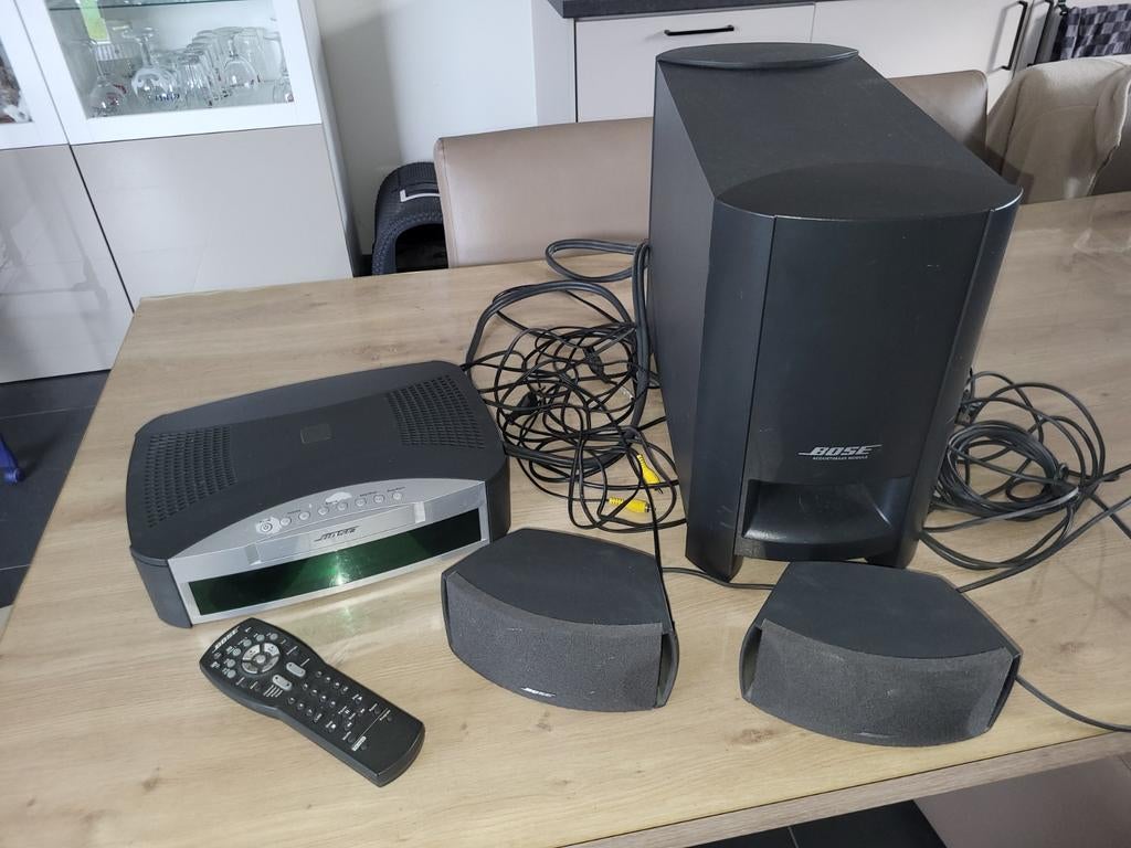 Bose suround systeem Model AV3-2-1 Media Center, Ophalen
