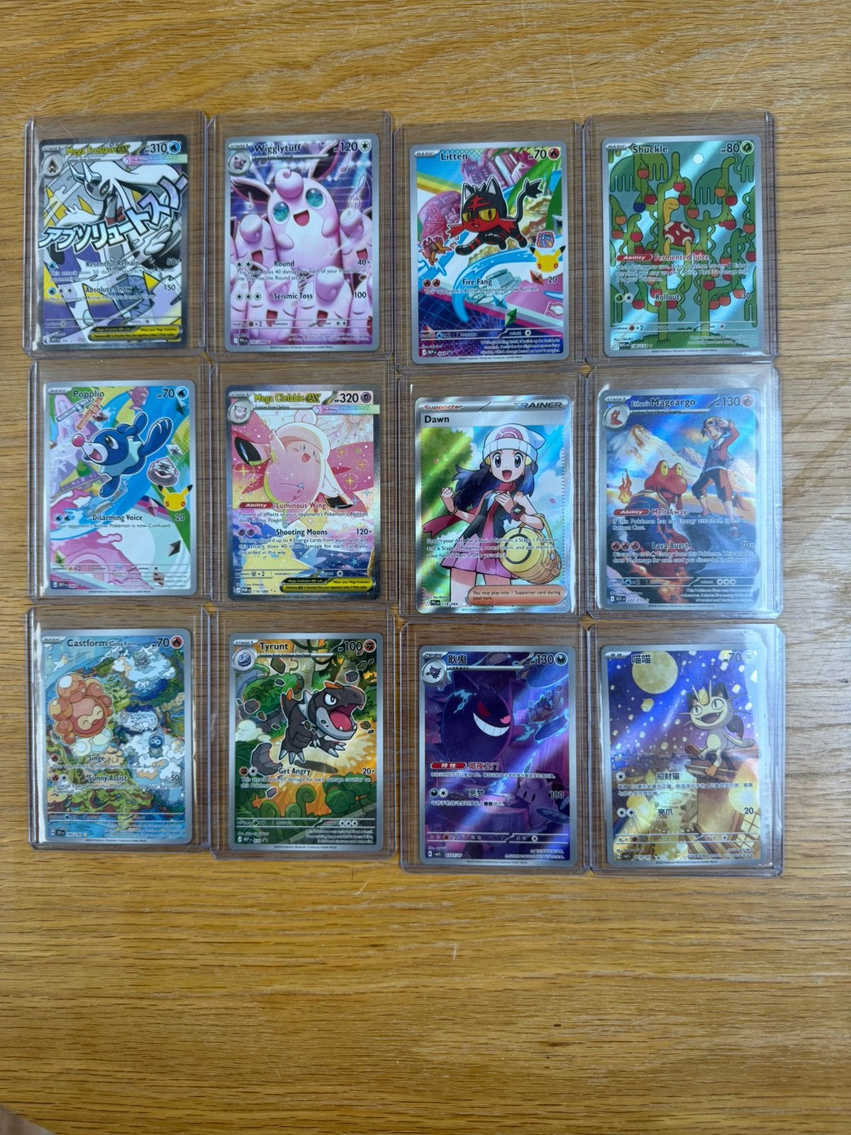 Lot pokemon hits, Ophalen, Zo goed als nieuw