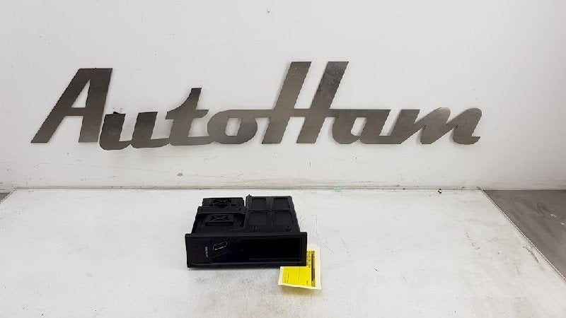 ORDINATEUR MULTIMEDIA Volkswagen Scirocco (137 / 13AD), Utilisé, Volkswagen