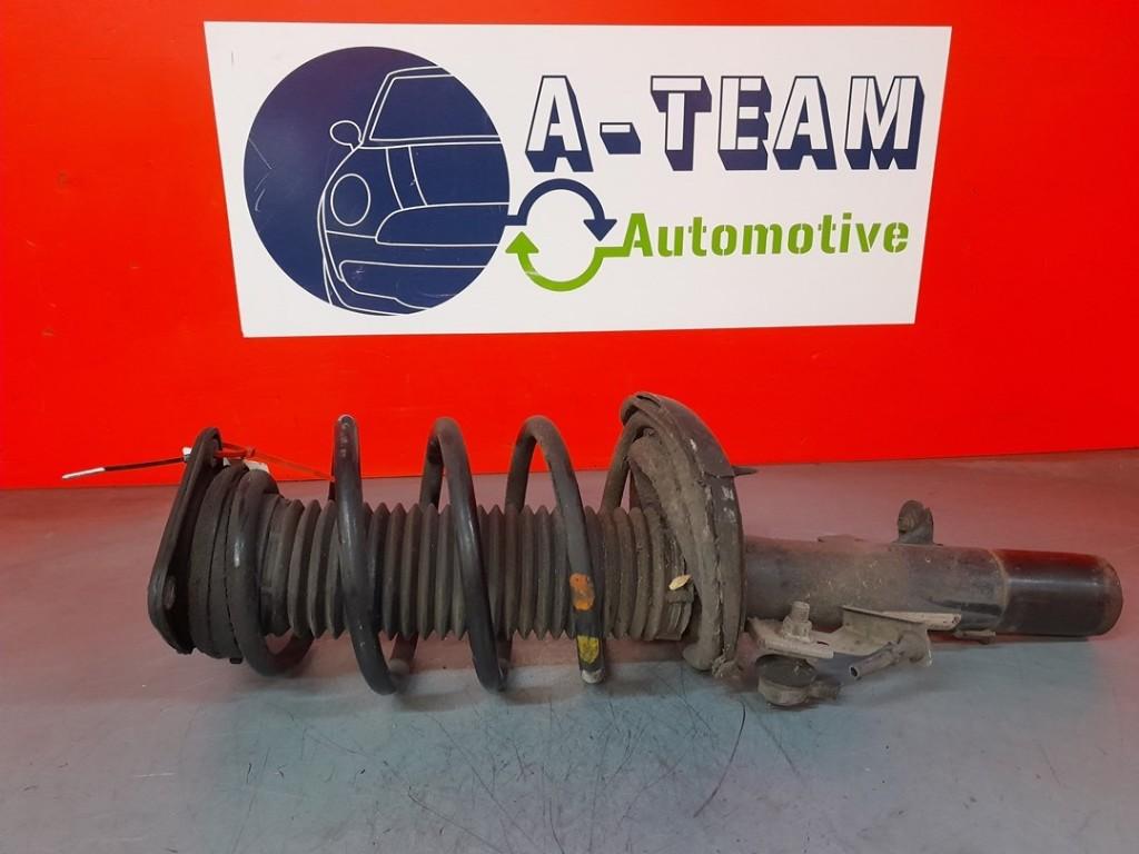 AMORTISSEUR OU ABSORBEUR DE CHOC AVANT DROIT Focus 3 Wagon, Utilisé, Ford