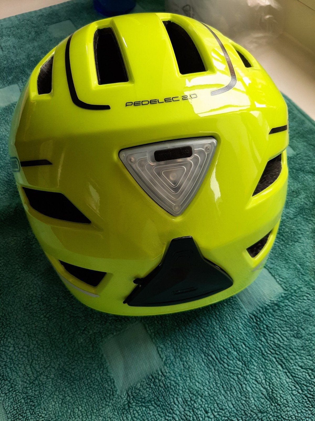 Nieuwe fietshelm maat small, ABUS, Fietsen en Brommers, Ophalen