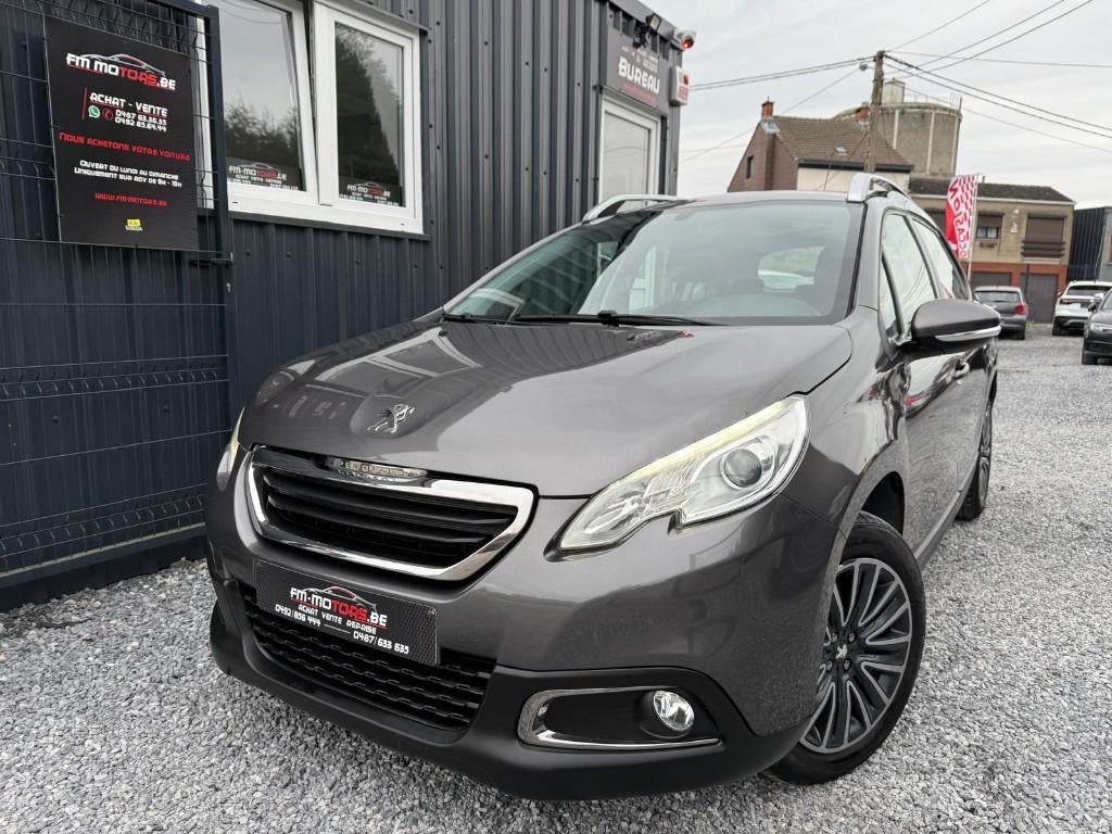 Peugeot 2008 1.2i/ 1st Main/GPS/Onderhoud+CT+1 jaar garantie, Stof, 1199 cc, 5 zetels, 5 deurs
