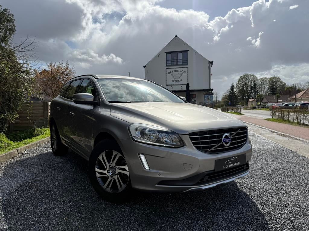 Volvo XC60 2.0 D4 Summum Geartronic * GPS * EURO 6, Auto's, Automaat, 1969 cc, Beige, Leder