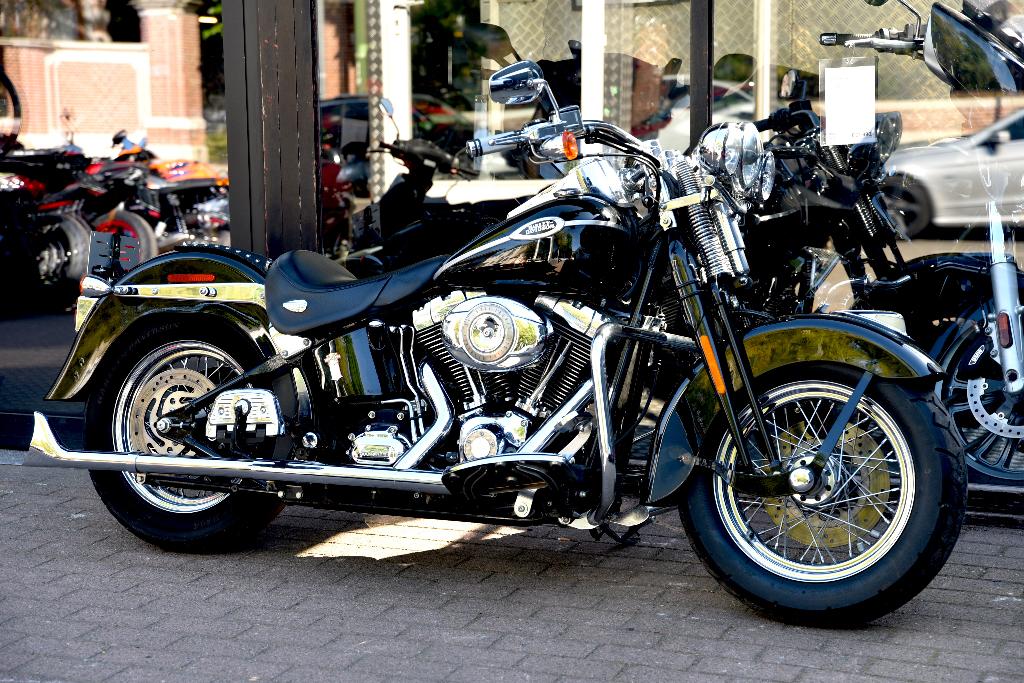 HARLEY DAVIDSON HERITAGE SPRINGER ***MOTOVERTE.BE***, Motos, Motos | Harley-Davidson, Entreprise, Occasion, Chopper, 2 cylindres